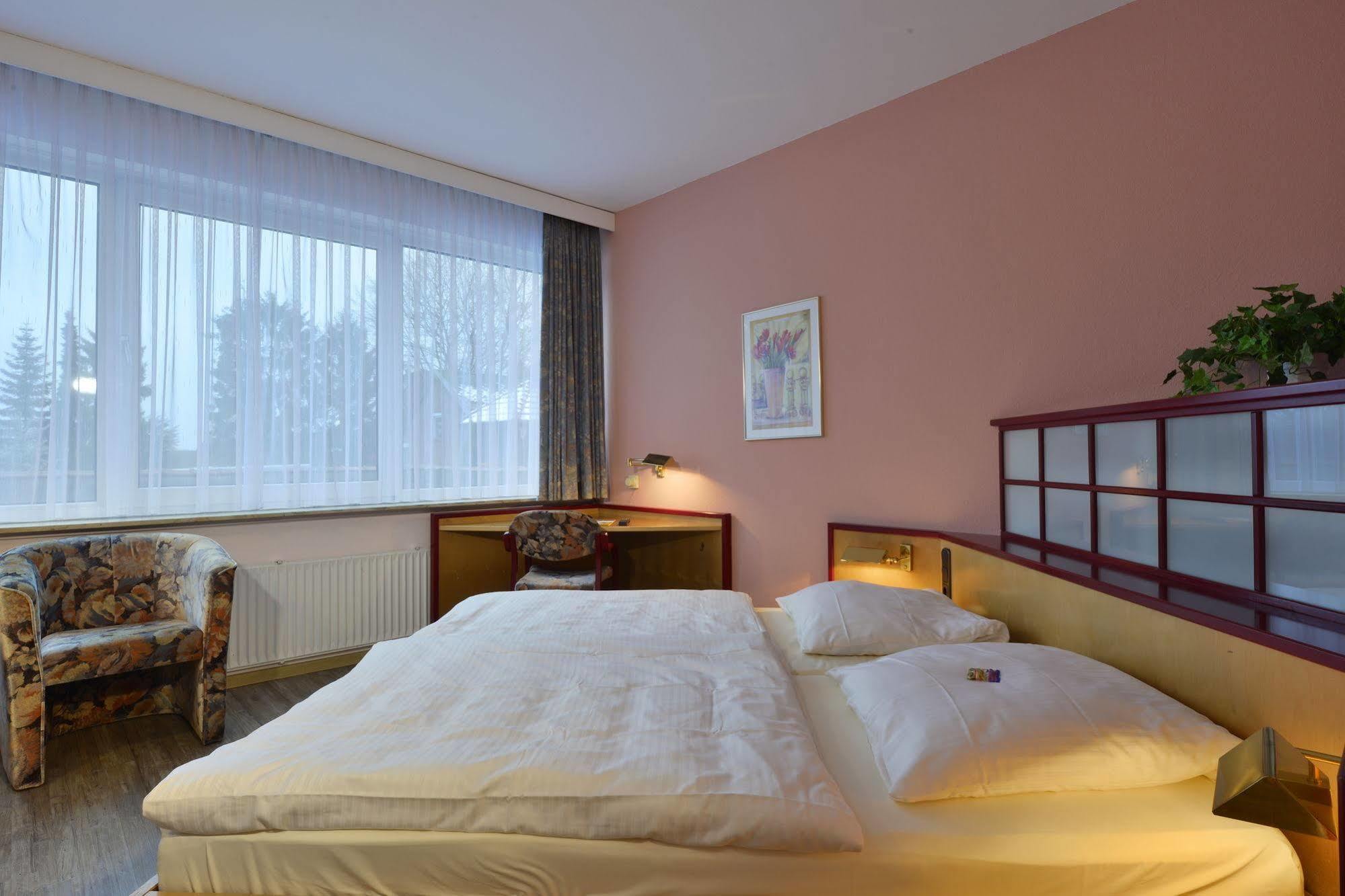 Hotel Holst Rosengarten  Extérieur photo