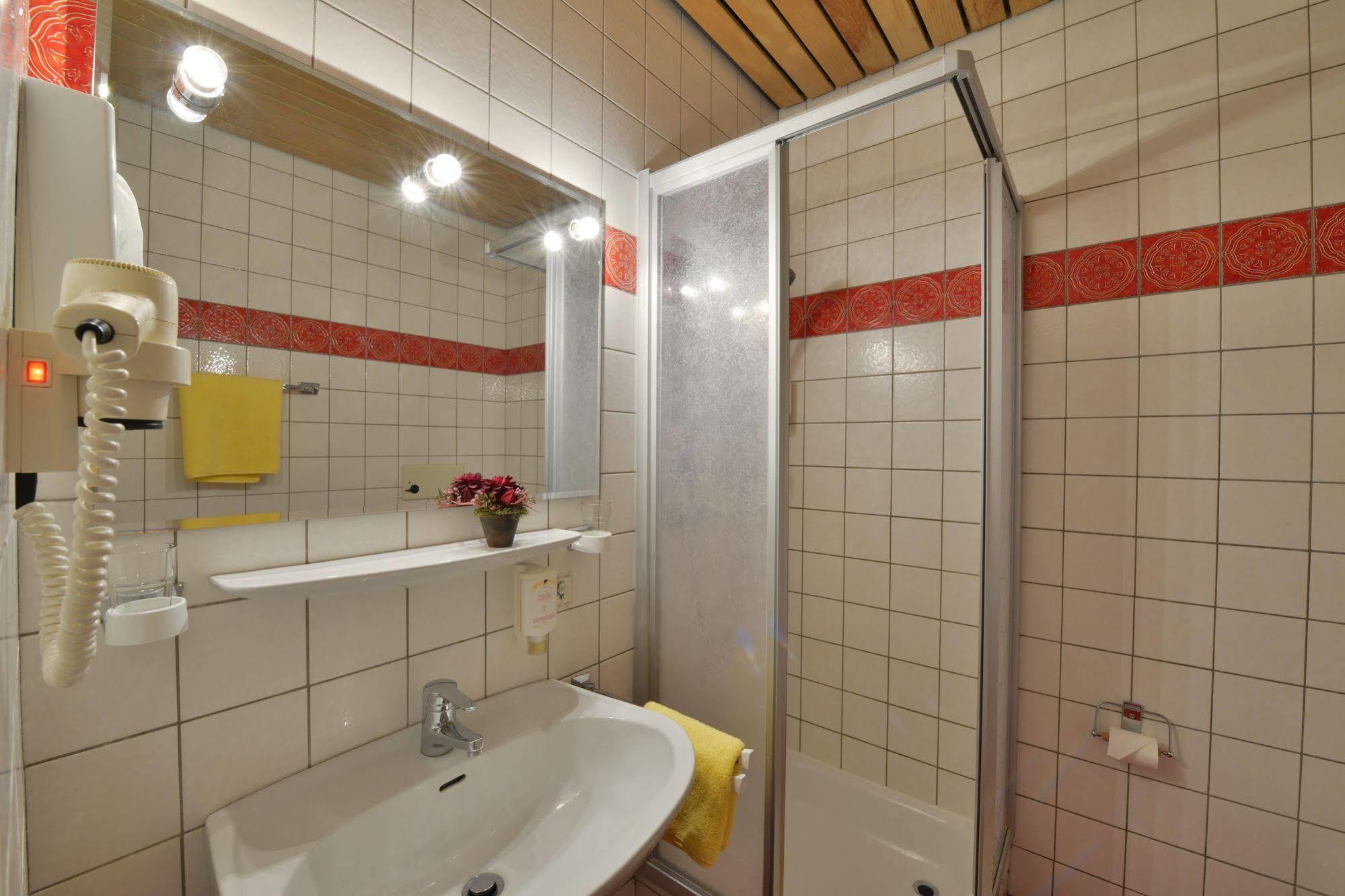 Hotel Holst Rosengarten  Extérieur photo